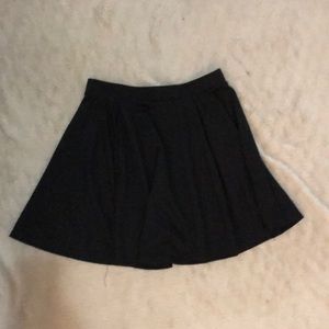 Cotton On pleated skirt black size M